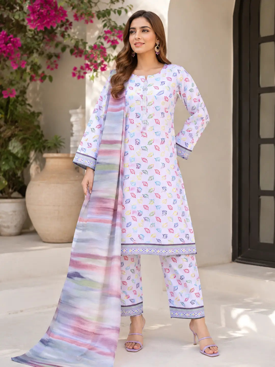 3 Pcs Women's Stitched Printed Suit