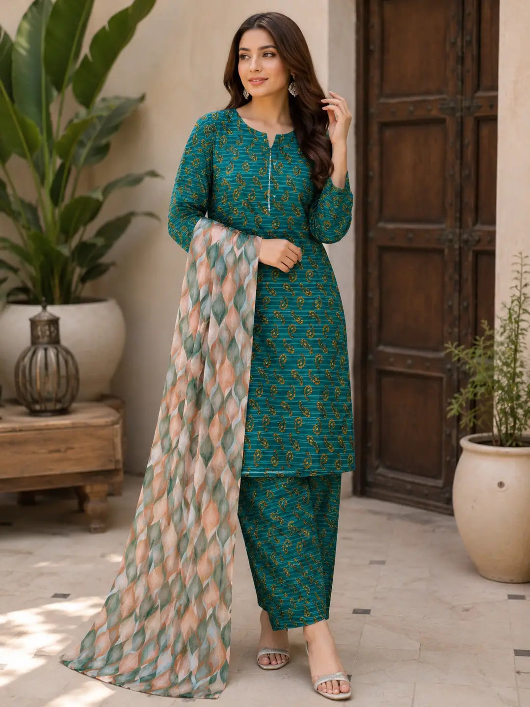 2 Pcs Women's Stitched Cotton Lawn Printed Shirt And Trouser