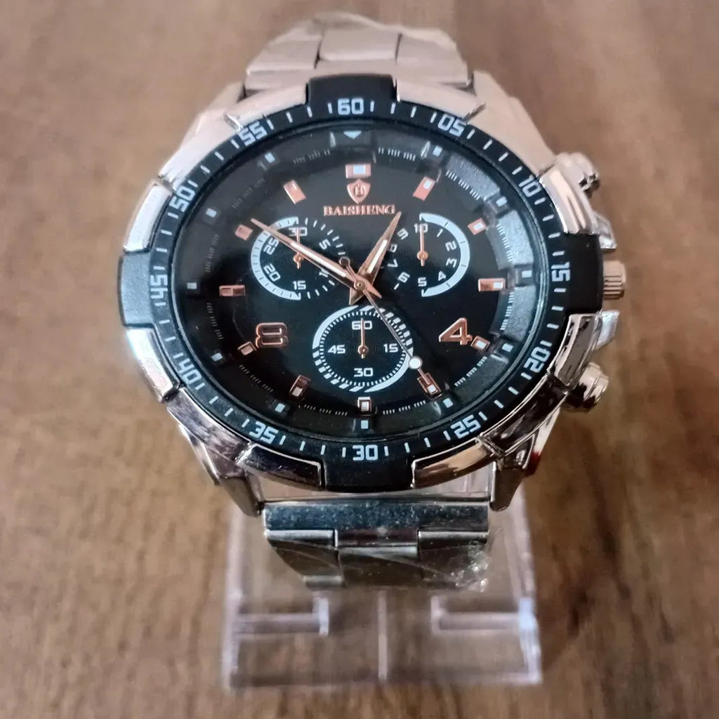 Men's Luxury Quartz Analog Watch Silver Black Dial