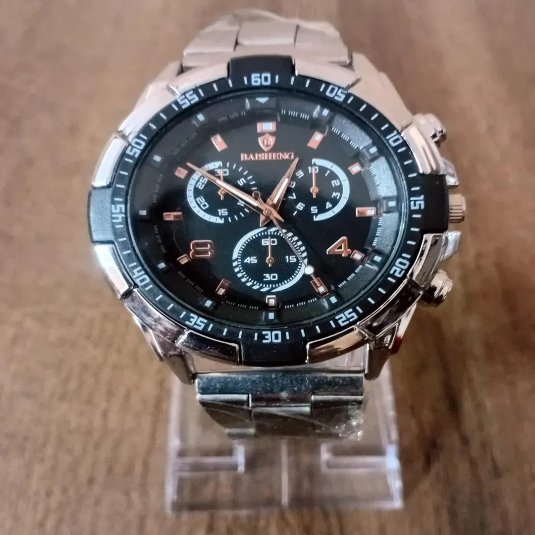 Men's Luxury Quartz Analog Watch Silver Black Dial