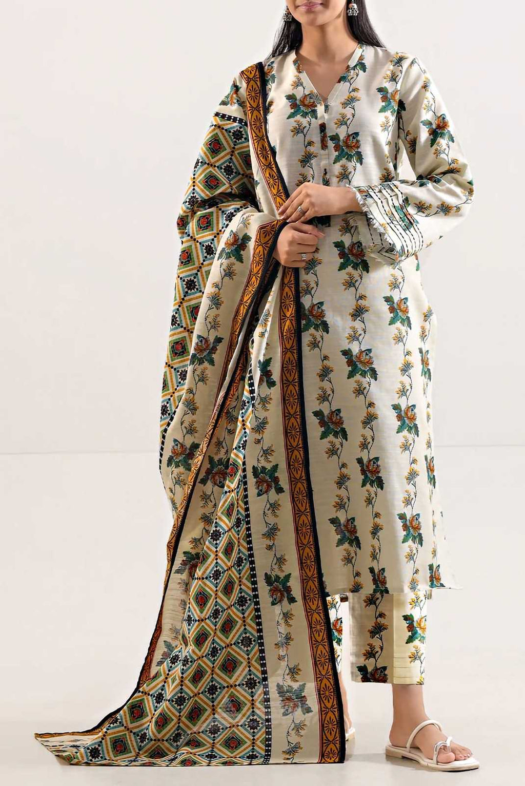 Saya Premium 3-Piece Printed Lawn Suit – Unstitched Summer Collection
