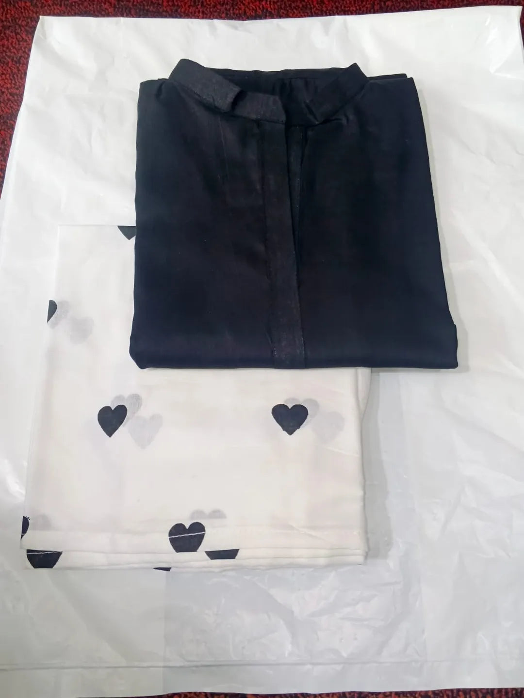 2 Pcs Women's Stitched Cotton Lawn Plain Shirt And Trouser