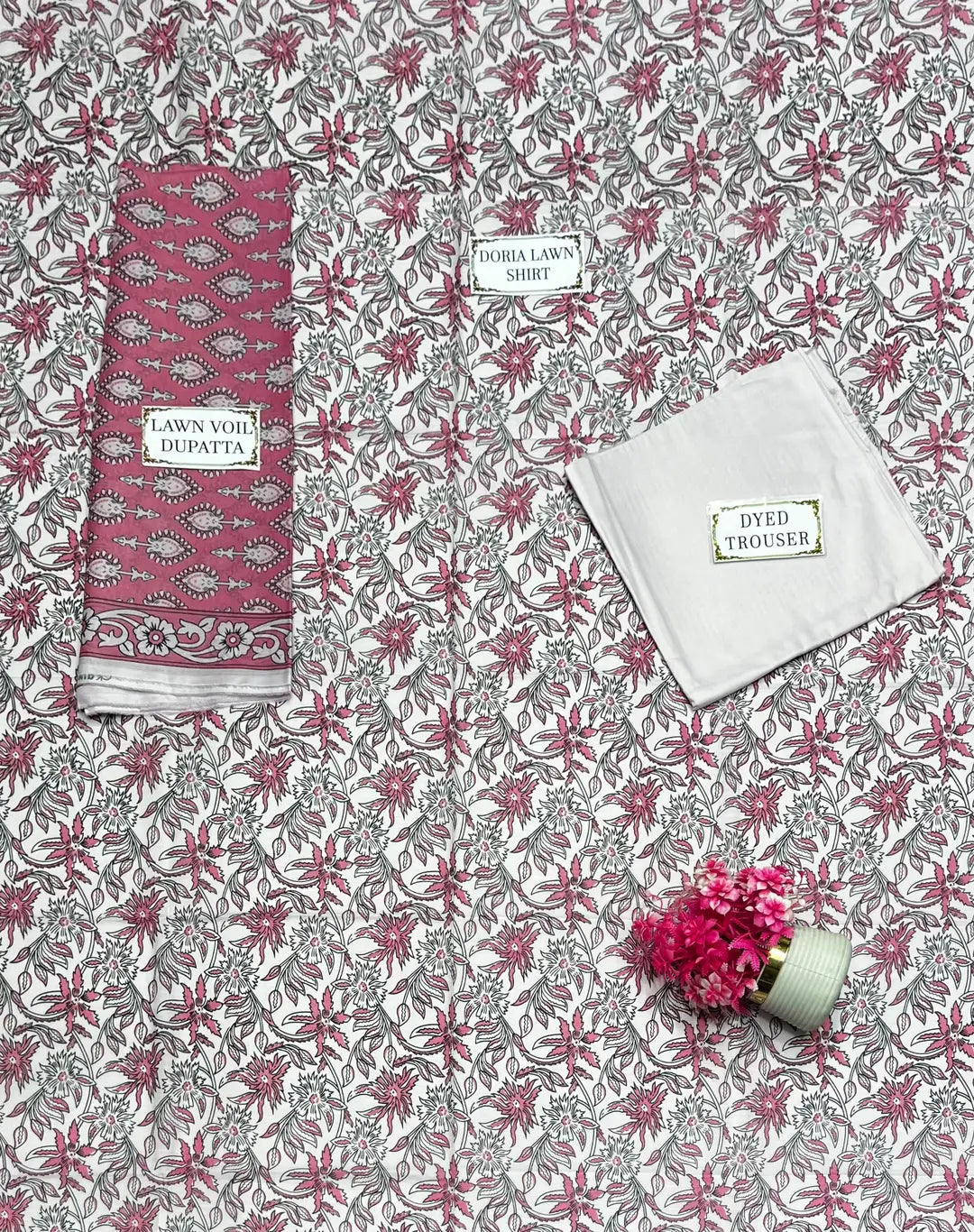 3 Pcs Women's Unstitched Printed Suit