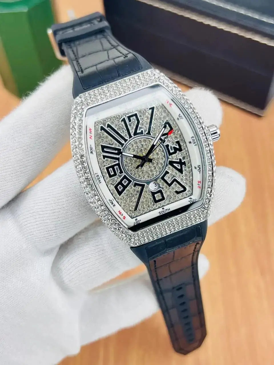 Diamond Stone Men's Luxury Fashion Watch, (Working Date & Premium Textured Strap)
