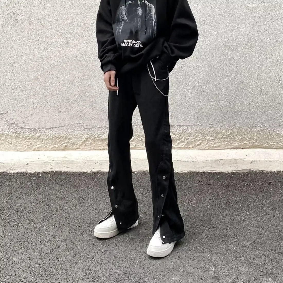 Men Black Zipper Slit Casual Pants with White Sneakers