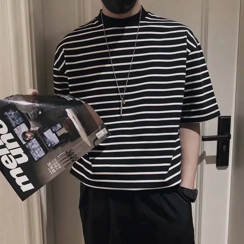 Men Striped Short Sleeve T-Shirt Black White Korean Style