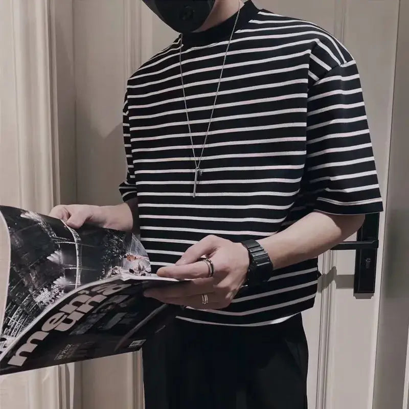 Men Striped Short Sleeve T-Shirt Black White Korean Style